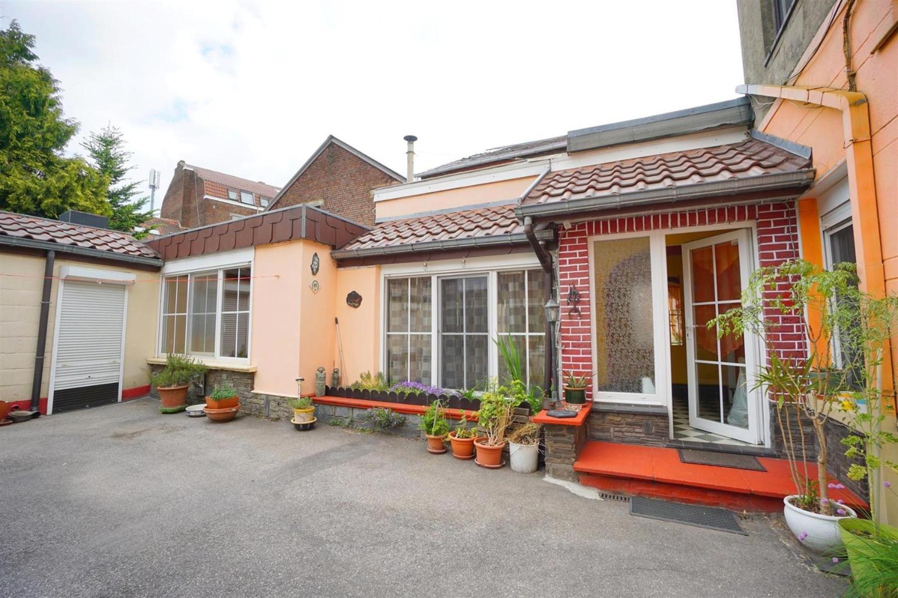 Village Fertile Charleroi Exterior photo